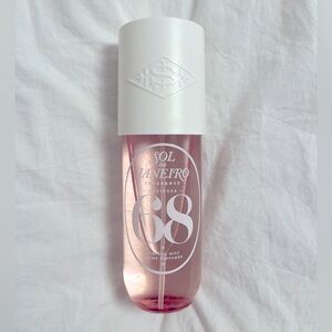 Cheirosa 68 8oz Sol de Janeiro